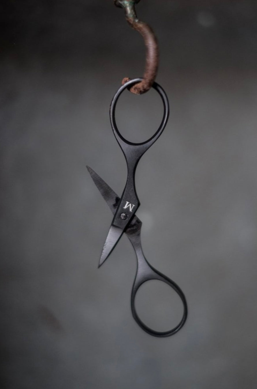 Baby bow scissors