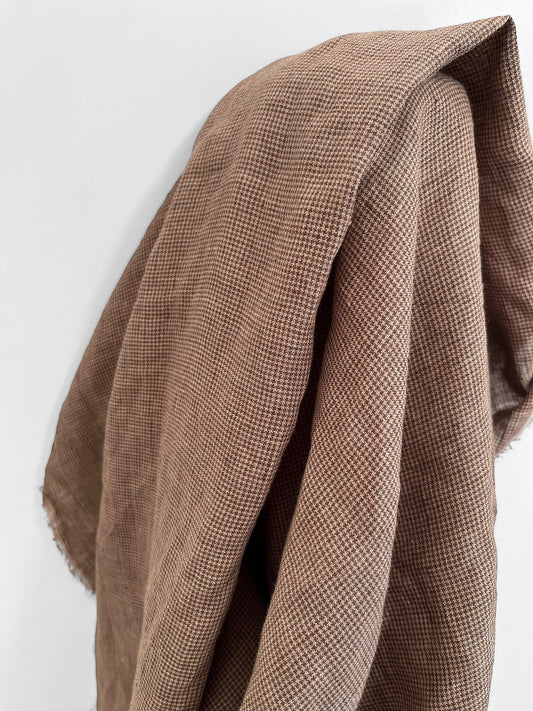 Mocha Mousse Houndstooth