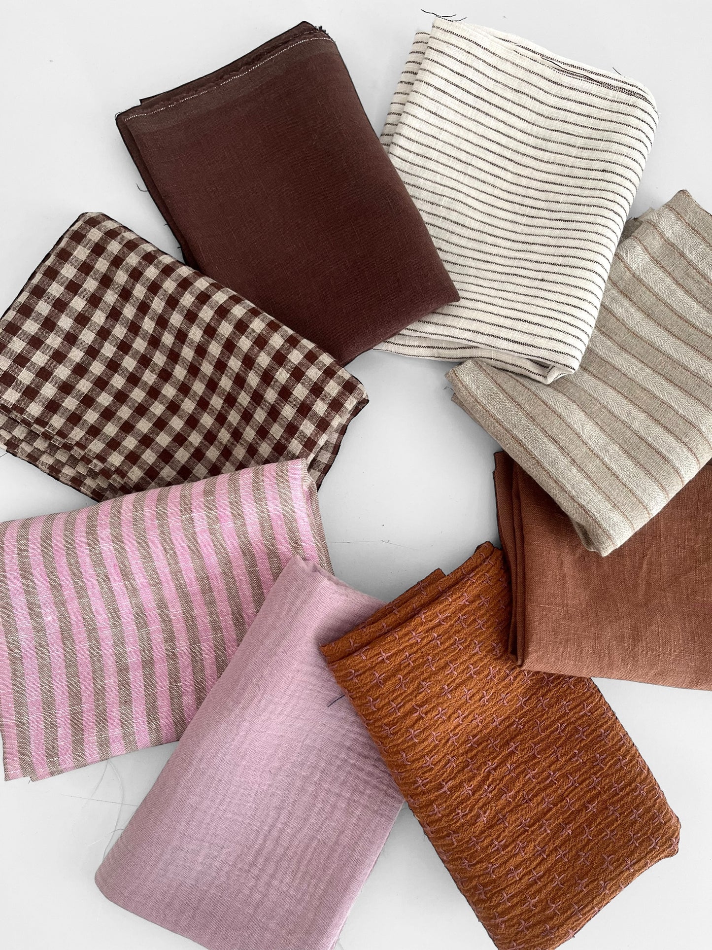 Fat Quarter Bundle 8 pieces