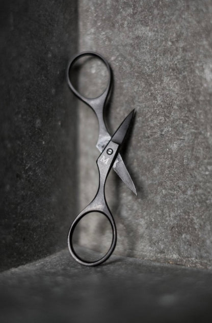 Baby bow scissors