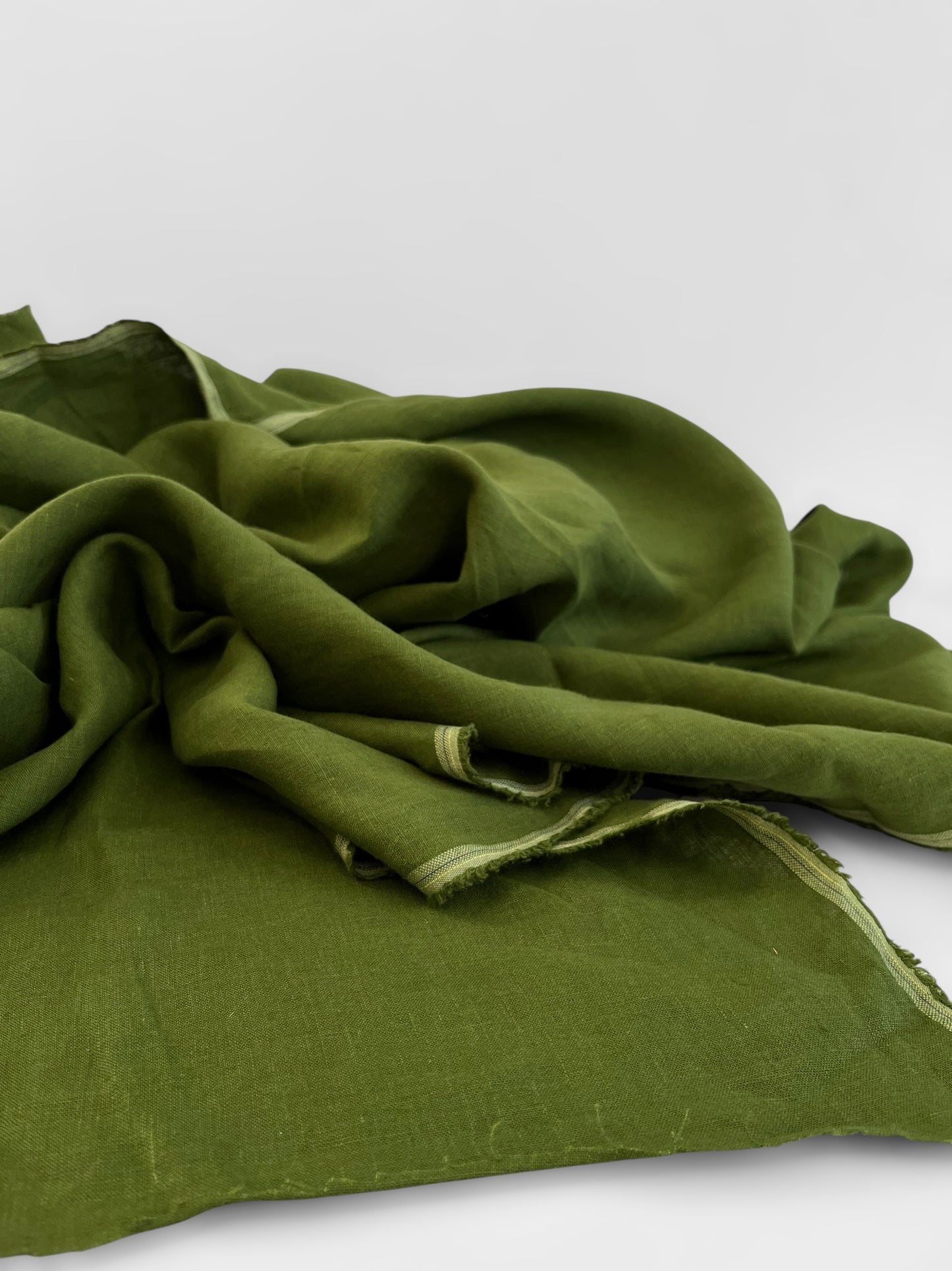 SWATCHES 170gsm Linen