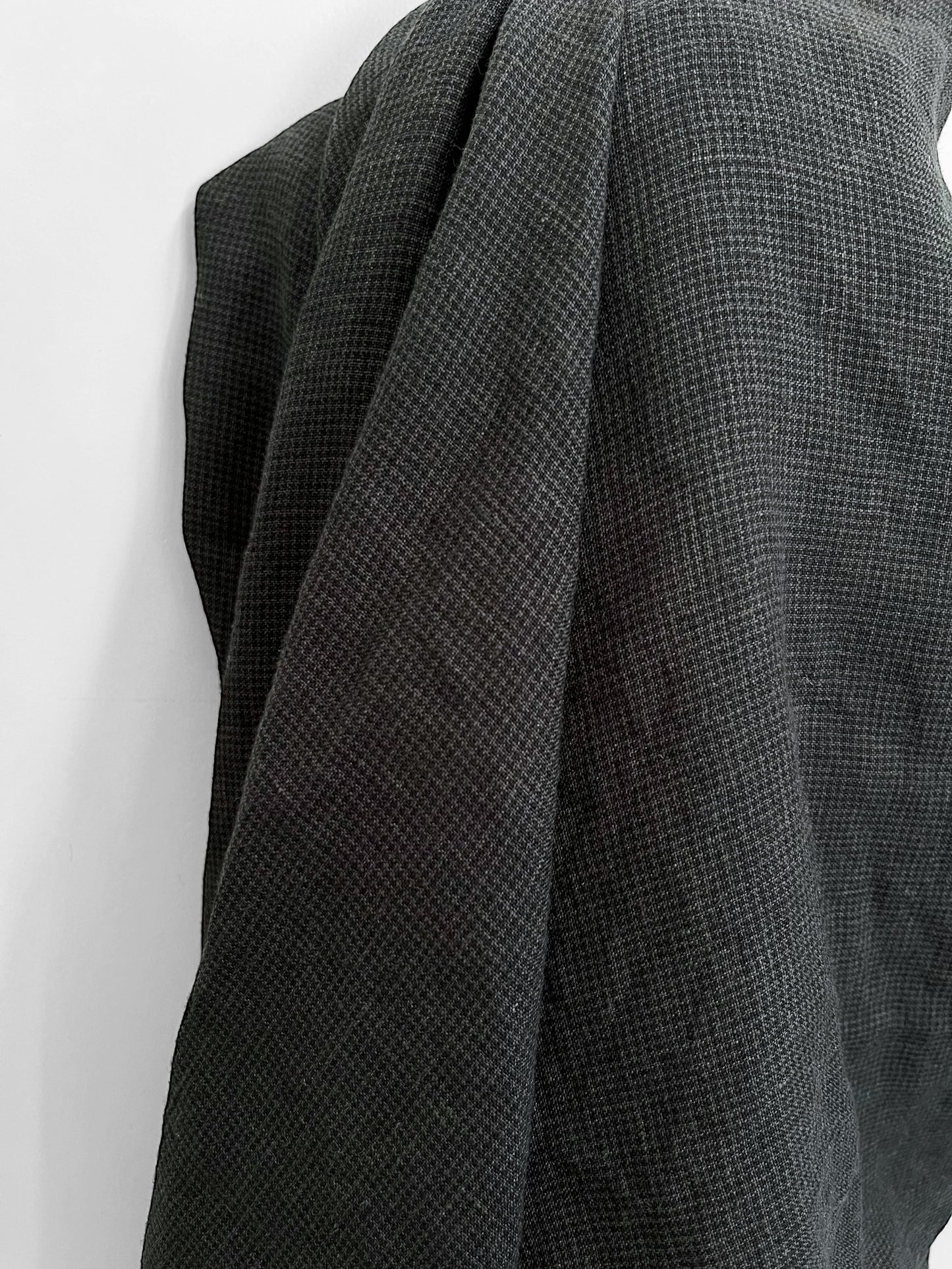 Charcoal Houndstooth