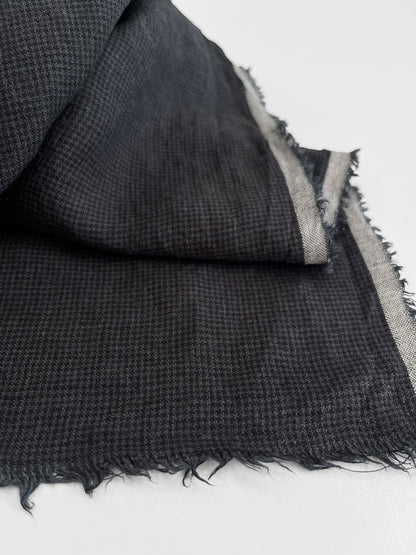 Charcoal Houndstooth