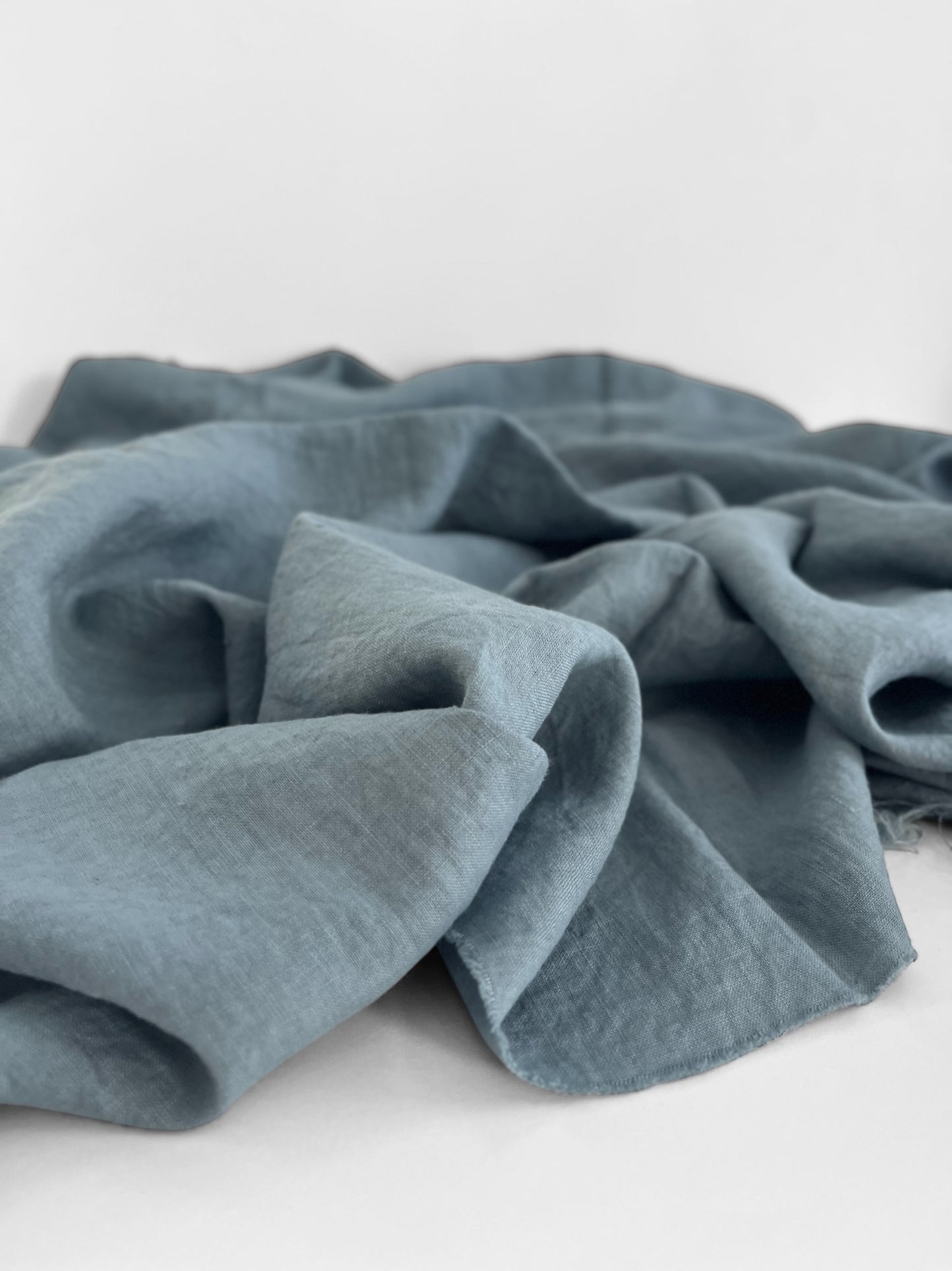 SWATCHES 165gsm Linen