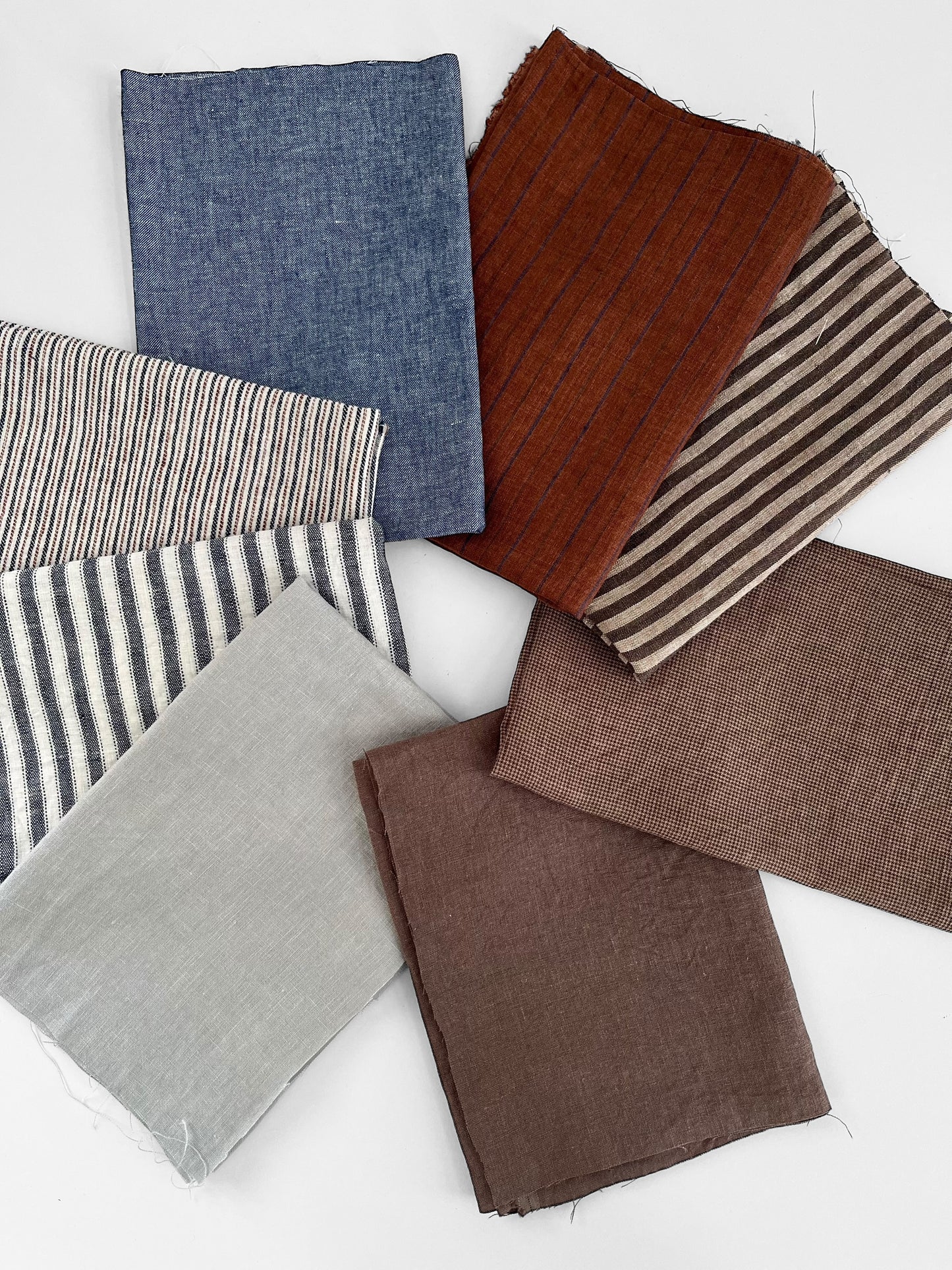 Fat Quarter Bundle 8 pieces