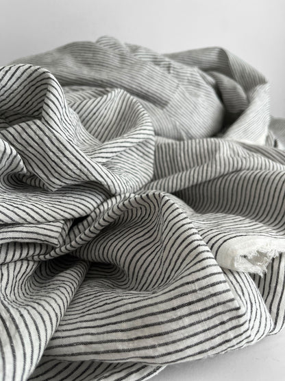 SWATCHES Pencil Stripe Linen