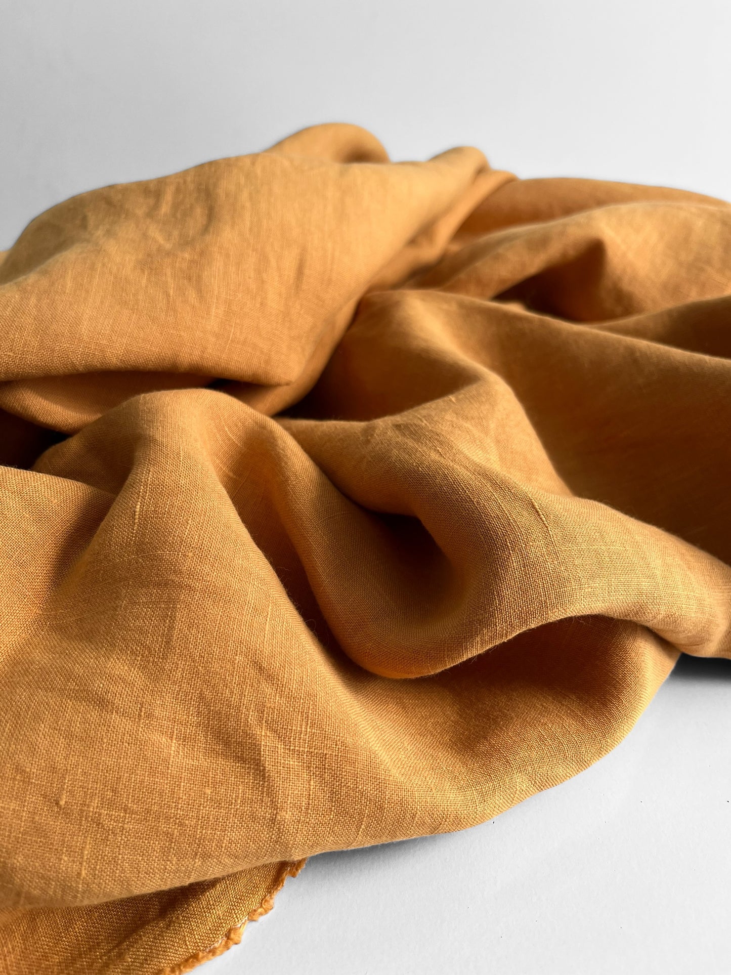 SWATCHES 170gsm Linen