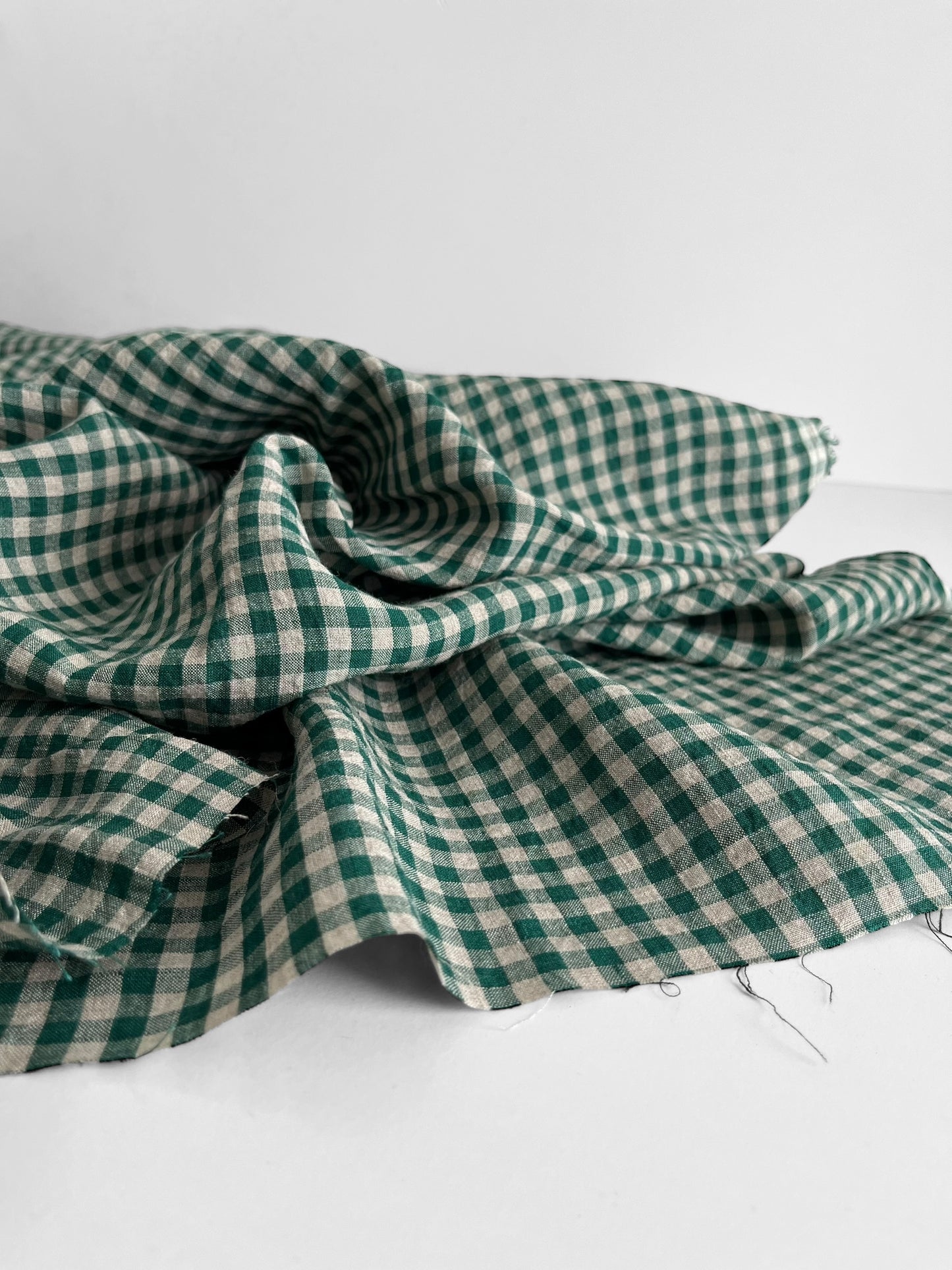 SWATCHES Gingham Linen