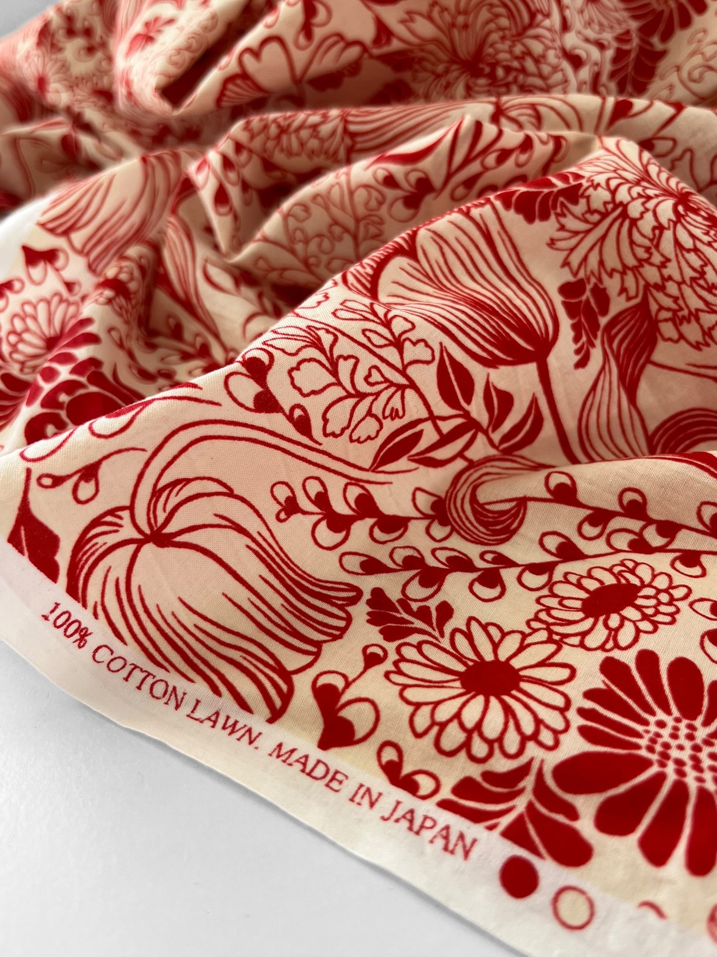 REMNANT 3m Japanese Floral