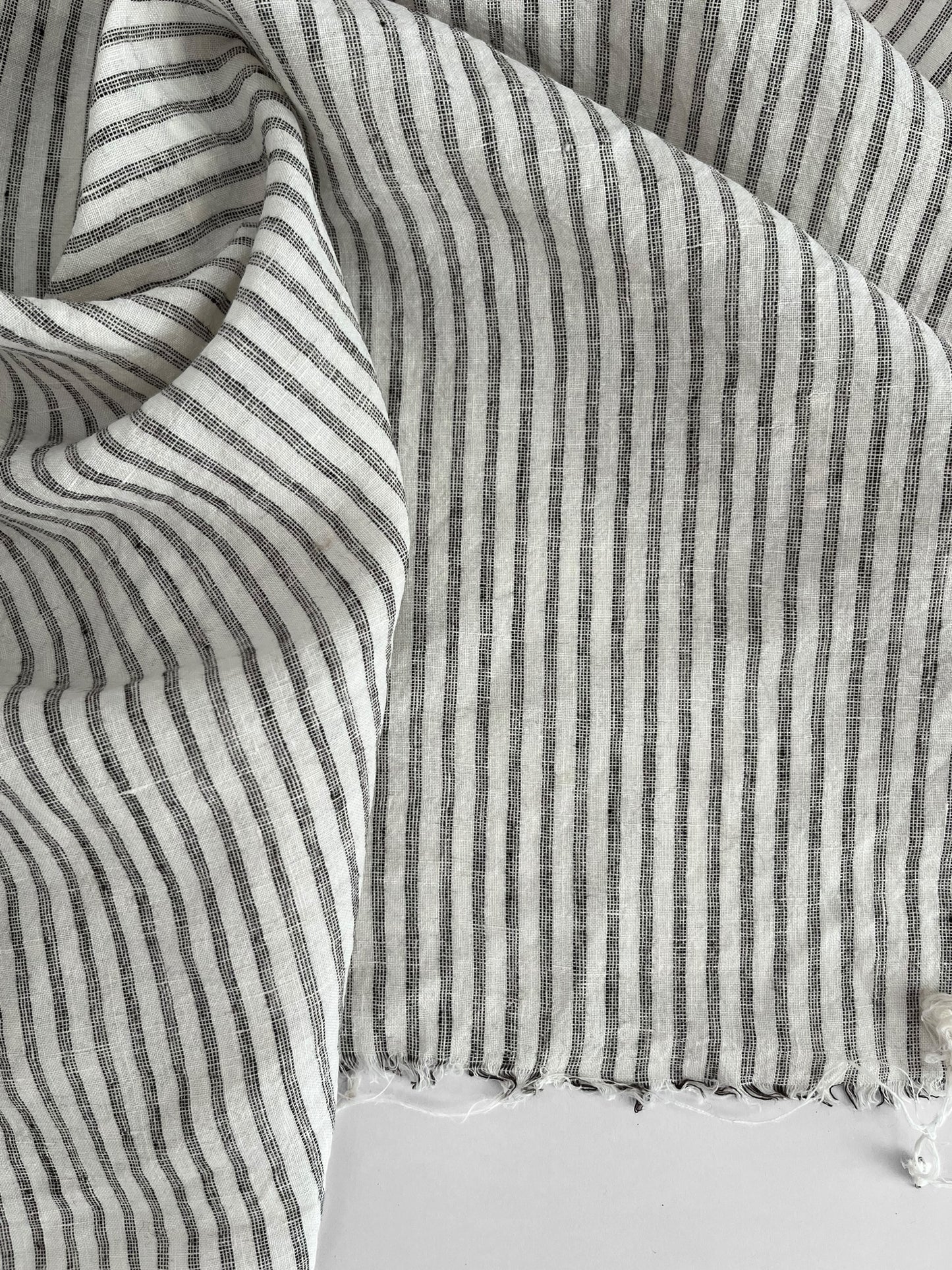 Black Track Stripes 6mm