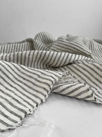 Black Track Stripes 6mm