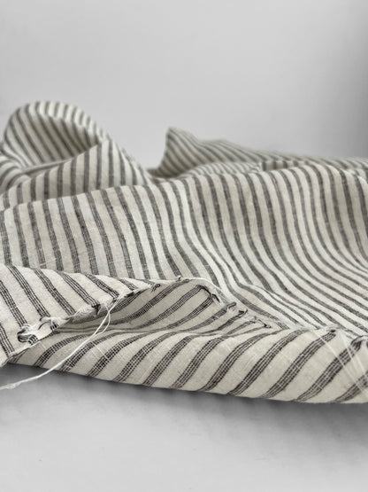 Black Track Stripes 6mm